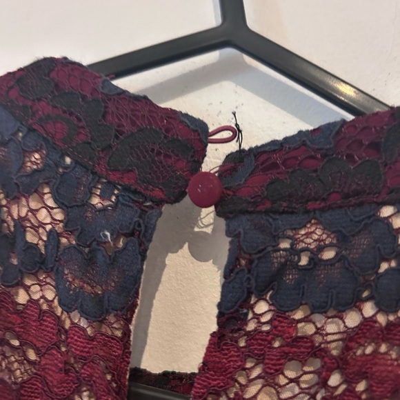 Moon River Lace Midi Dress - Burgundy and Navy - Picture 4 of 6